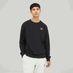 New Balance Bluza UT21501BK – czarna