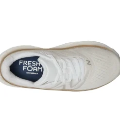 BUTYBIEGOWE|AKTYWNOSE|BIEGANIE*New Balance BUTYBIEGOWE|AKTYWNOSE|BIEGANIE Buty damskie Fresh Foam More v4 WMORCW4 – białe