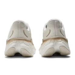 BUTYBIEGOWE|AKTYWNOSE|BIEGANIE*New Balance BUTYBIEGOWE|AKTYWNOSE|BIEGANIE Buty damskie Fresh Foam More v4 WMORCW4 – białe