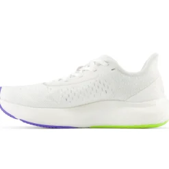 BUTYBIEGOWE|AKTYWNOSE|BIEGANIE*New Balance BUTYBIEGOWE|AKTYWNOSE|BIEGANIE Buty damskie FuelCell Rebel v3 WFCXCC3 – białe