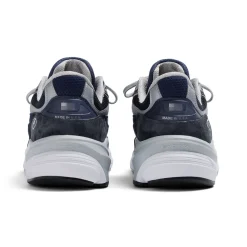 New Balance Buty damskie W990NV6 – granatowe