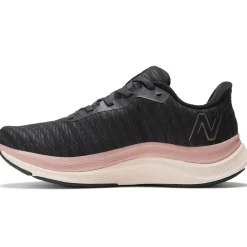 BUTYBIEGOWE|AKTYWNOSE|BIEGANIE*New Balance BUTYBIEGOWE|AKTYWNOSE|BIEGANIE Buty damskie FuelCell Propel v4 WFCPRCK4 – czarne