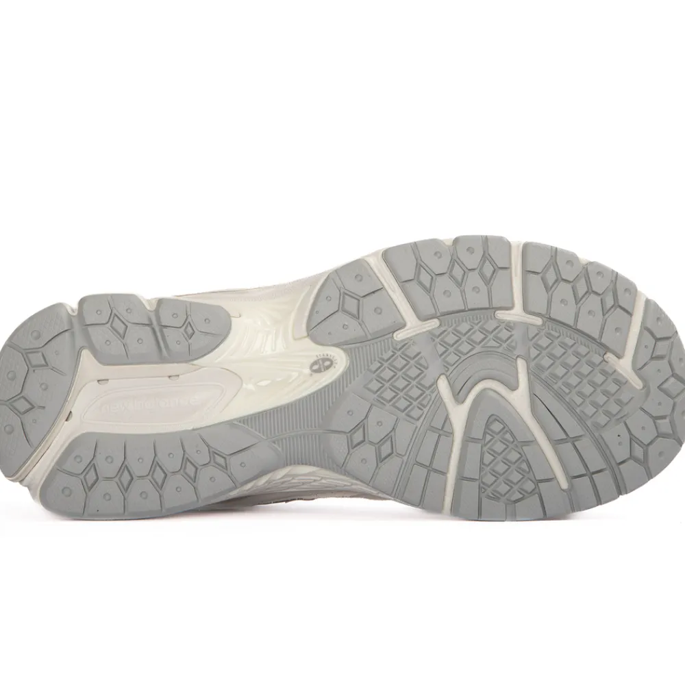 New Balance Buty dziecięce GC2002JB – beżowe
