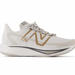 BUTYBIEGOWE|AKTYWNOSE|BIEGANIE*New Balance BUTYBIEGOWE|AKTYWNOSE|BIEGANIE Buty męskie FuelCell Rebel v3 Permafrost MFCXWW3 – beżowe