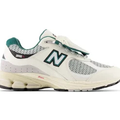 New Balance Buty męskie M2002RVD – białe