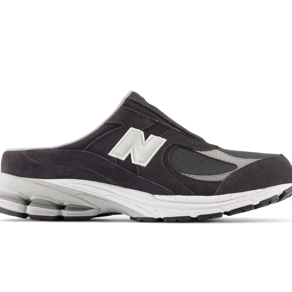 New Balance Buty męskie M2002RMC – czarne
