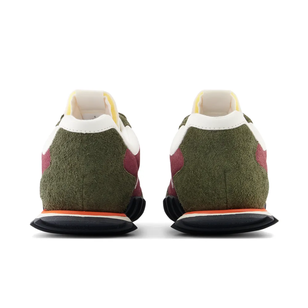 New Balance Buty męskie URC30NB – kolor