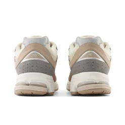 New Balance Buty unisex M2002RSI – brązowe