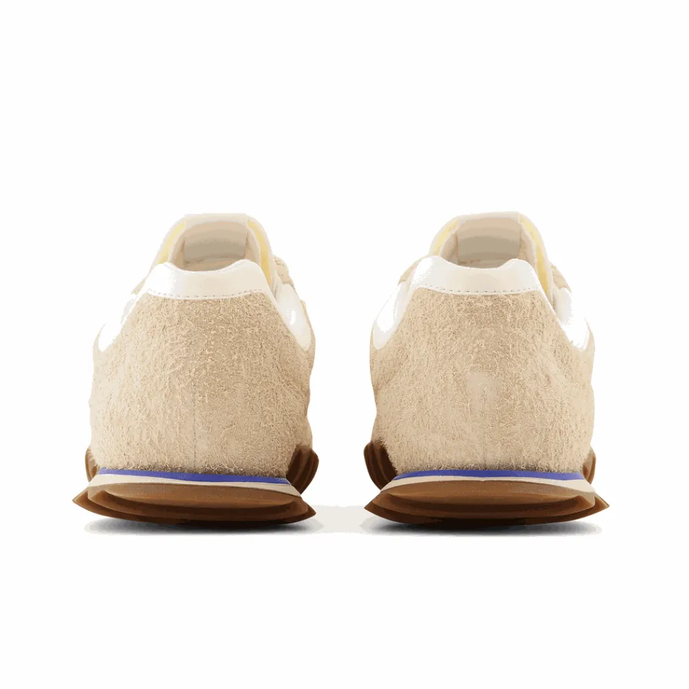 New Balance Buty unisex URC30RB – beżowe