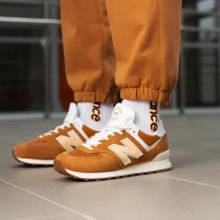 New Balance Buty unisex U574OB2 – brązowe