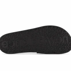 New Balance Klapki SUF50BK1 – czarne