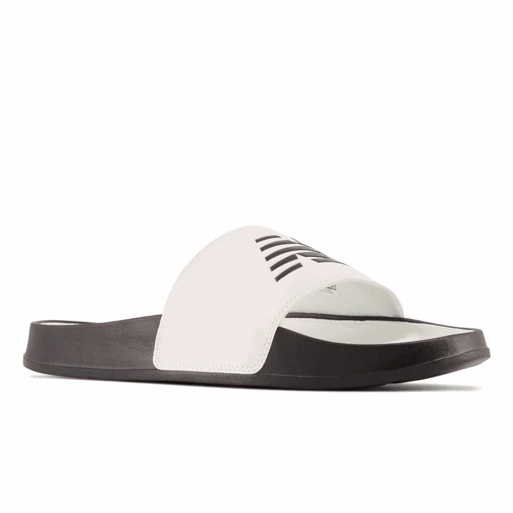 New Balance Klapki unisex SUF200B2 – czarno–białe