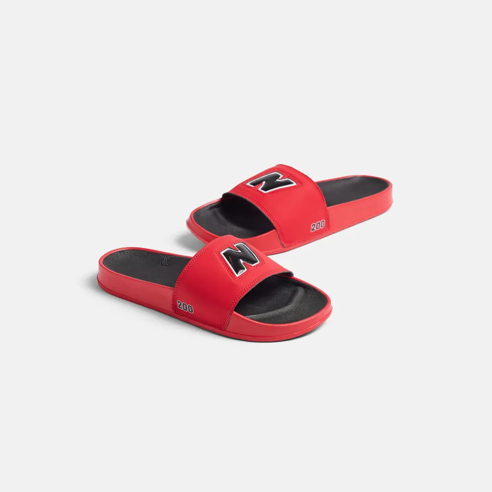 New Balance Klapki unisex SUF200F2 – czerwone