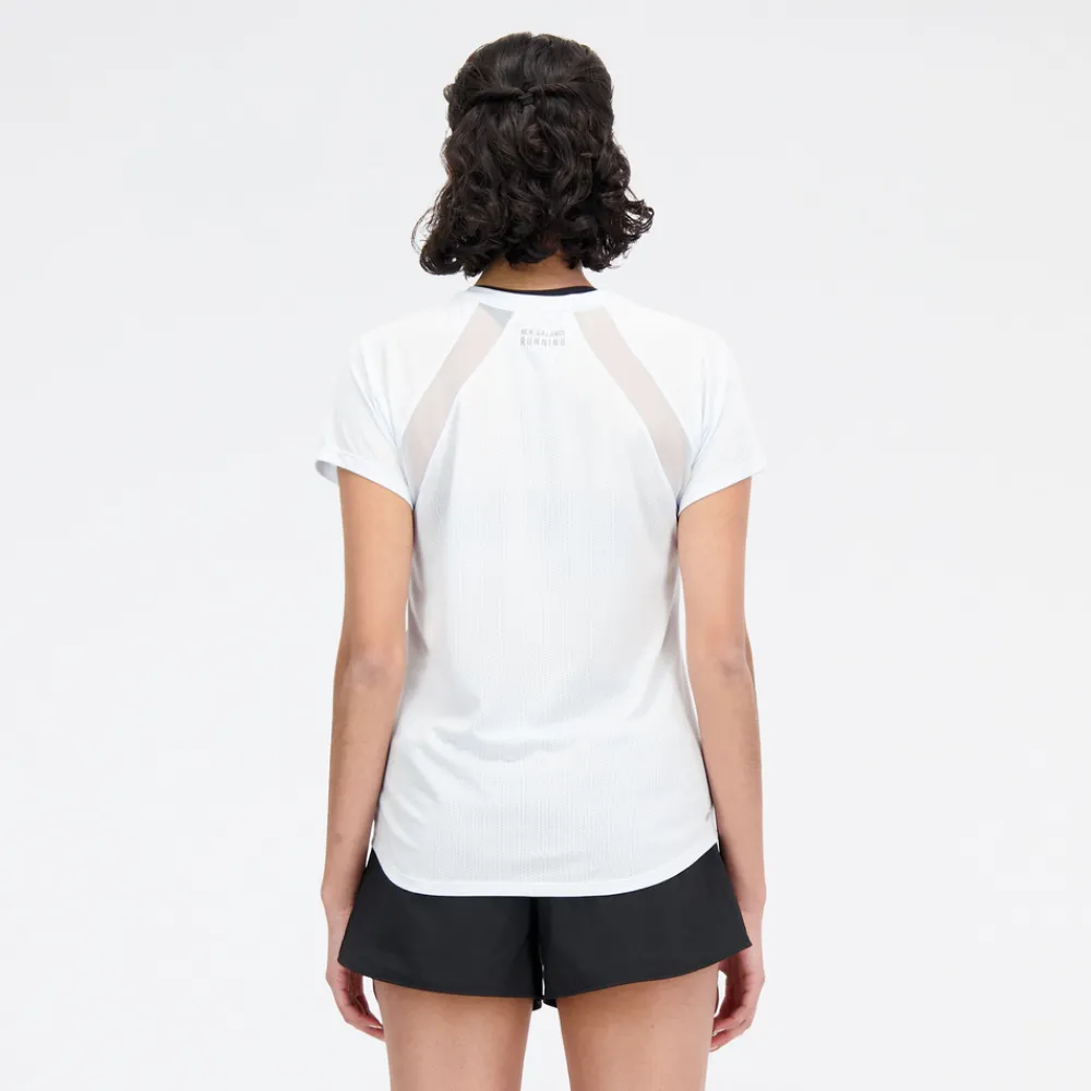 ODZIEZ BIEGOWA|BIEGANIE*New Balance ODZIEZ BIEGOWA|BIEGANIE Koszulka damska WT21262IBH – biała