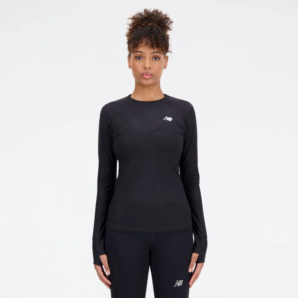 ODZIEZ BIEGOWA|BIEGANIE*New Balance ODZIEZ BIEGOWA|BIEGANIE Koszulka damska WT33282BK – czarna