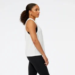 ODZIEZ BIEGOWA|BIEGANIE*New Balance ODZIEZ BIEGOWA|BIEGANIE Koszulka damska WT31104SST – biała