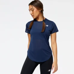 ODZIEZ BIEGOWA|BIEGANIE*New Balance ODZIEZ BIEGOWA|BIEGANIE Koszulka damska WT23222NGO – granatowa