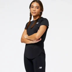ODZIEZ BIEGOWA|BIEGANIE*New Balance ODZIEZ BIEGOWA|BIEGANIE Koszulka damska WT23222BK – czarna