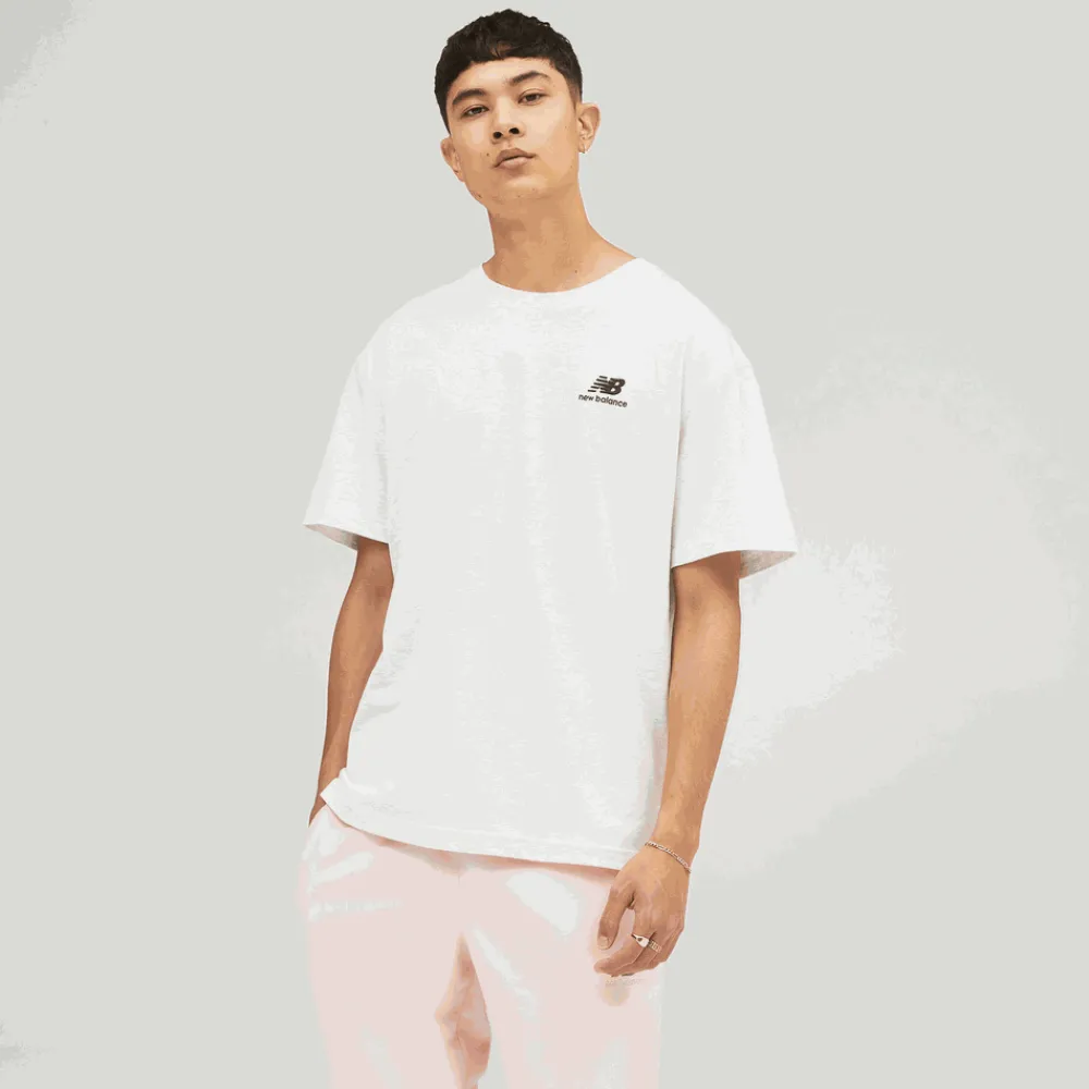 New Balance Koszulka UT21503SAH – szara