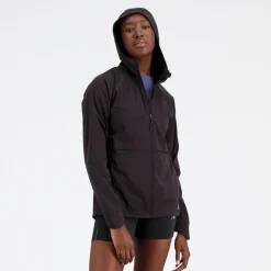 ODZIEZ BIEGOWA|BIEGANIE*New Balance ODZIEZ BIEGOWA|BIEGANIE Kurtka damska WJ21266BK – czarna