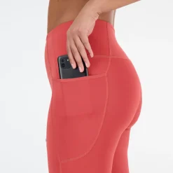 ODZIEZ BIEGOWA|BIEGANIE*New Balance ODZIEZ BIEGOWA|BIEGANIE Legginsy damskie WP21112ASU – czerwone