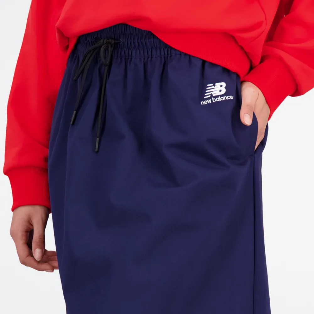 New Balance Spódnica damska WK31550NNY – granatowe