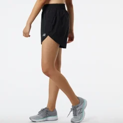 ODZIEZ BIEGOWA|BIEGANIE*New Balance ODZIEZ BIEGOWA|BIEGANIE Spodenki damskie WS23228BK – czarne