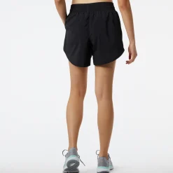 ODZIEZ BIEGOWA|BIEGANIE*New Balance ODZIEZ BIEGOWA|BIEGANIE Spodenki damskie WS23228BK – czarne