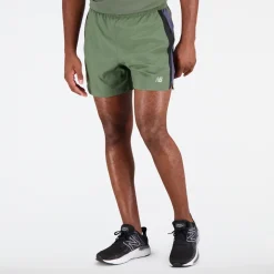 BIEGANIE*New Balance BIEGANIE Spodenki męskie MS23228DON – zielone