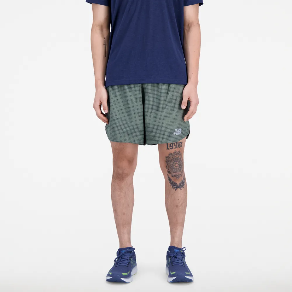 ODZIEZ BIEGOWA|BIEGANIE*New Balance ODZIEZ BIEGOWA|BIEGANIE Spodenki męskie MS21269DON – zielone