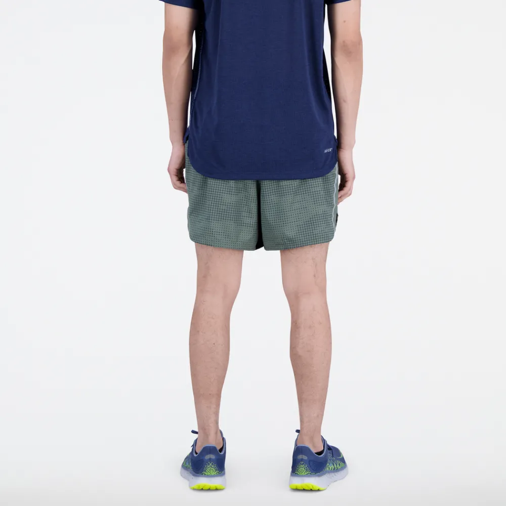 ODZIEZ BIEGOWA|BIEGANIE*New Balance ODZIEZ BIEGOWA|BIEGANIE Spodenki męskie MS21269DON – zielone