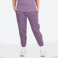 New Balance Spodnie damskie WP33509SHW – fioletowe