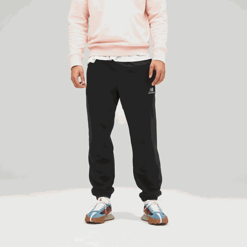 ODZIEZ BIEGOWA*New Balance ODZIEZ BIEGOWA Spodnie UP21500BK – czarne