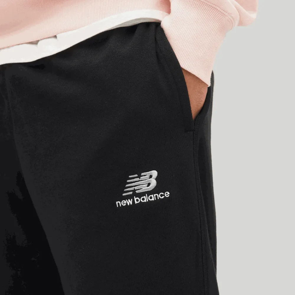 ODZIEZ BIEGOWA*New Balance ODZIEZ BIEGOWA Spodnie UP21500BK – czarne